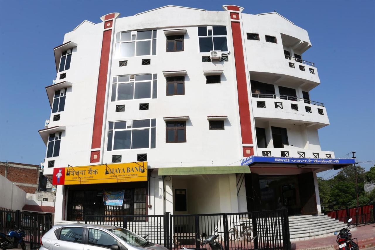 Hotel Oyo 19166 Sona Mansion Kanpur Exterior foto